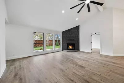 912 Sandhurst Drive, Plano, TX 75025 - Photo 4