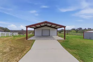 102 Dawn Cir, Weatherford, TX 76086 - Photo 18