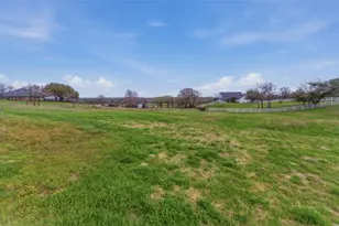 102 Dawn Cir, Weatherford, TX 76086 - Photo 32