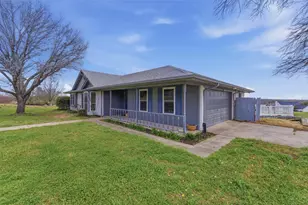 102 Dawn Cir, Weatherford, TX 76086 - Photo 30