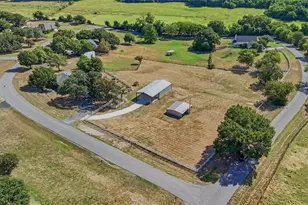 102 Dawn Cir, Weatherford, TX 76086 - Photo 26