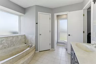 102 Dawn Circle, Weatherford, TX 76086 - Photo 12