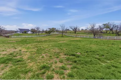 102 Dawn Circle, Weatherford, TX 76086 - Photo 32