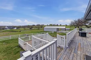 102 Dawn Cir, Weatherford, TX 76086 - Photo 18