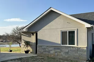 313 Hidden Shores Dr, Cisco, TX 76437 - Photo 30