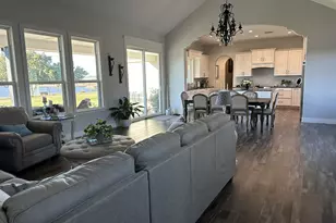 313 Hidden Shores Dr, Cisco, TX 76437 - Photo 8