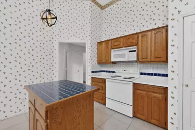 2086 Montclair Lane, Lewisville, TX 75067 - Photo 18