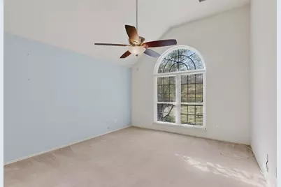 2086 Montclair Lane, Lewisville, TX 75067 - Photo 20