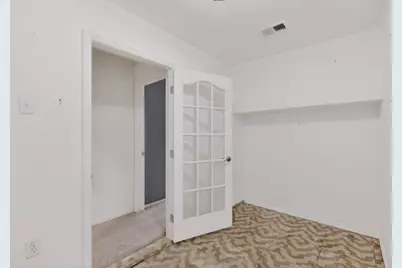 2086 Montclair Lane, Lewisville, TX 75067 - Photo 32