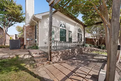 2086 Montclair Lane, Lewisville, TX 75067 - Photo 34