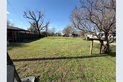 407 S Jefferson Street, Glen Rose, TX 76043 - Photo 6