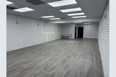 1207 NE Big Bend Trail #F, Glen Rose, TX 76043 - Photo 2