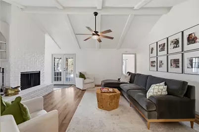 4020 Aragon Drive, Fort Worth, TX 76133 - Photo 4