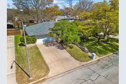 4020 Aragon Drive, Fort Worth, TX 76133 - Photo 36