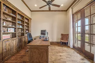 239 Bearclaw Cir, Aledo, TX 76008 - Photo 4