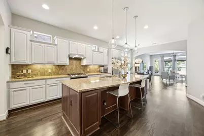 2405 Throckmorton Street, Dallas, TX 75219 - Photo 4