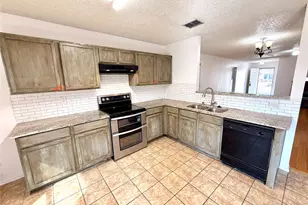 607 Pickwick Ln, Wylie, TX 75098 - Photo 4
