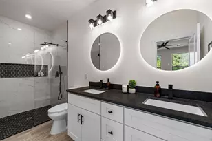 4915 Wichita St, Granbury, TX 76048 - Photo 18