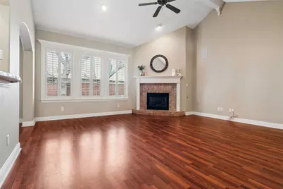 6411 Tuscany Park Drive, Arlington, TX 76016 - Photo 10