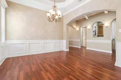 6411 Tuscany Park Drive, Arlington, TX 76016 - Photo 6