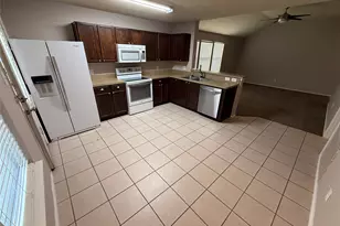 9301 Goldenview Dr, Fort Worth, TX 76244 - Photo 4
