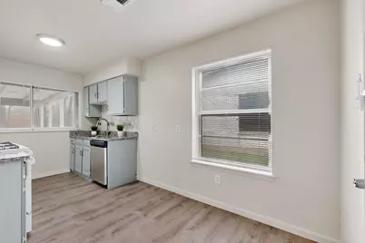 1538 Oakbrook Street, Lancaster, TX 75134 - Photo 4