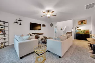 917 Clark Dr, Ferris, TX 75125 - Photo 10