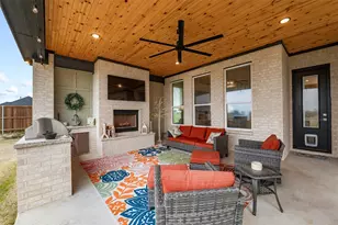 2330 Kinley Brooke Dr, Waxahachie, TX 75167 - Photo 32