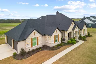 2330 Kinley Brooke Dr, Waxahachie, TX 75167 - Photo 4