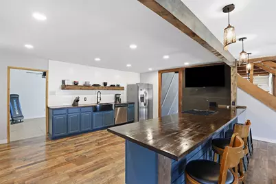 613 Mustang Trail, Granbury, TX 76049 - Photo 2
