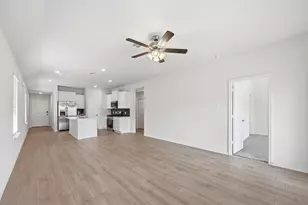 1315 Hopes Lk Dr, Princeton, TX 75407 - Photo 2