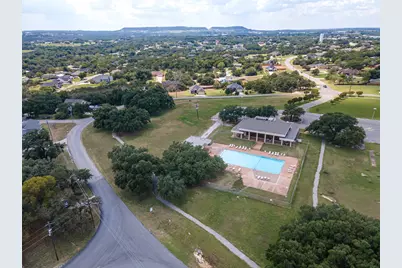 4000 Marana Drive, Granbury, TX 76048 - Photo 14