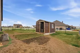 13429 Sage Mdw Cir, Sanger, TX 76266 - Photo 32