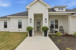 790 Sharla Smelley, Weatherford, TX 76088 - Photo 1