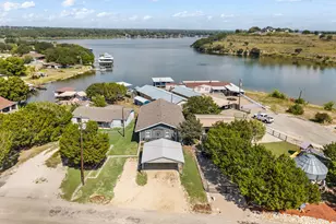 5221 River Ridge St, Granbury, TX 76048 - Photo 12