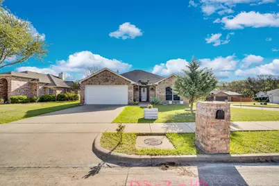 702 Green Acres Lane, Midlothian, TX 76065 - Photo 2