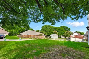 2013 Westshore Dr, Garland, TX 75043 - Photo 28