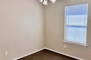 2320 Aldergate Dr, Arlington, TX 76012 - Photo 18