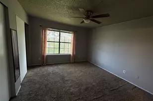 808 W Collins St, Denton, TX 76201 - Photo 8