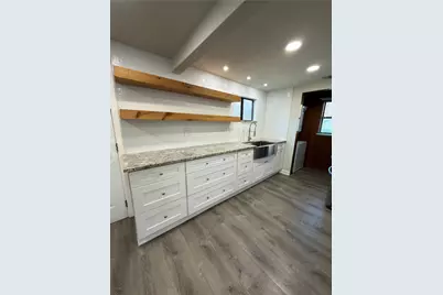 2426 May Lane, Grand Prairie, TX 75050 - Photo 2