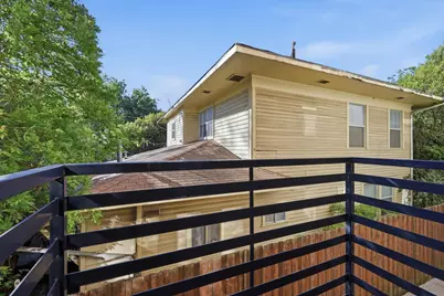 3930 Bowser Avenue #10, Dallas, TX 75219 - Photo 32