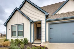 829 Primrose Ln, Pilot Point, TX 76258 - Photo 4