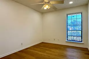 3915 Spring Hollow Dr, Carrollton, TX 75007 - Photo 16