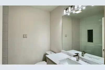 3915 Spring Hollow Drive, Carrollton, TX 75007 - Photo 22