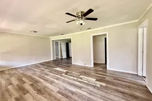 503 SW 15th Ave, Mineral Wells, TX 76067 - Photo 4