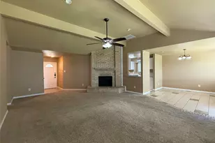 113 Suttonwood Dr, Fort Worth, TX 76108 - Photo 4