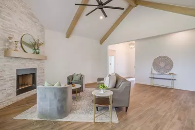 9012 Valley Oak Court, Springtown, TX 76082 - Photo 10