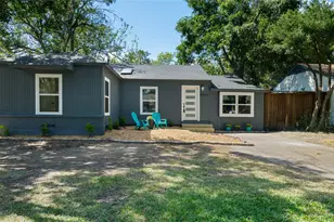 10523 Newcombe Dr, Dallas, TX 75228 - Photo 2