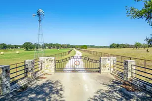 2608 Turkey Creek Rd, Mineral Wells, TX 76067 - Photo 1