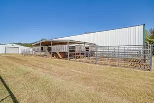 2608 Turkey Creek Rd, Mineral Wells, TX 76067 - Photo 34